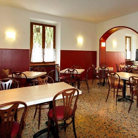 Albergo Maccagno Exterior photo